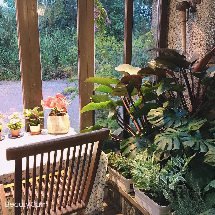Moon House B&B Hualien Extérieur photo