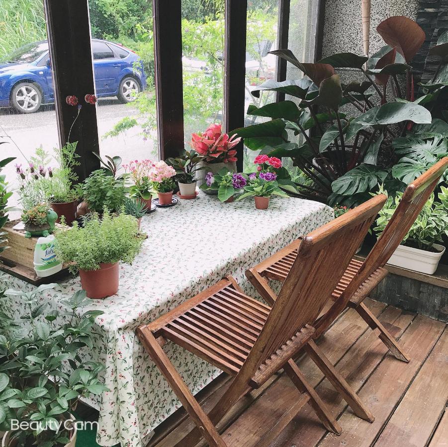 Moon House B&B Hualien Extérieur photo