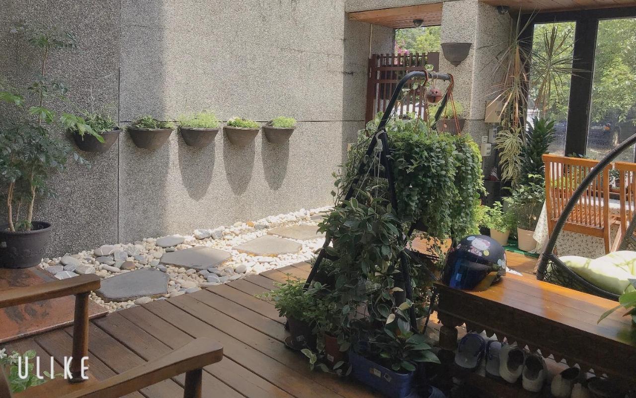 Moon House B&B Hualien Extérieur photo