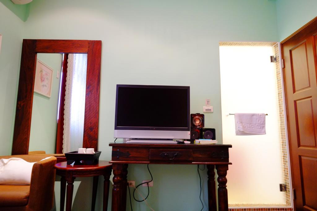 Moon House B&B Hualien Extérieur photo