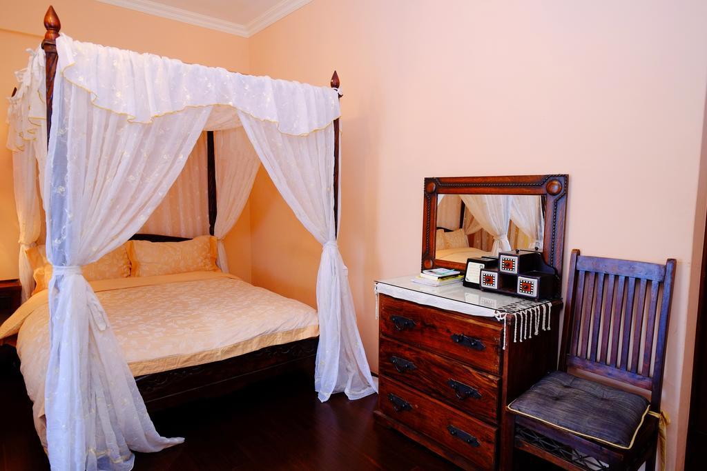 Moon House B&B Hualien Extérieur photo