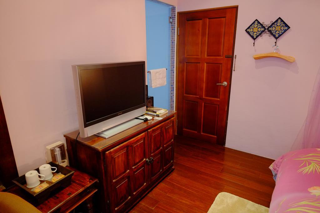 Moon House B&B Hualien Extérieur photo